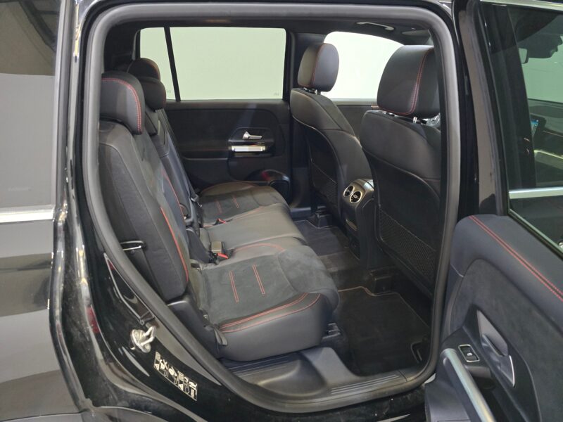 Mercedes GLB 200d AMG 7PL Aut. Pano LED-Multibeam Widescreen Ambient Navi 1/2 Sport-Leather-Alcantara KeylessGo Camera Klima PDC ... - Slika 13